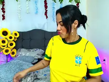 Stripchat Free Live Porn of Valentina_and_sneider_
