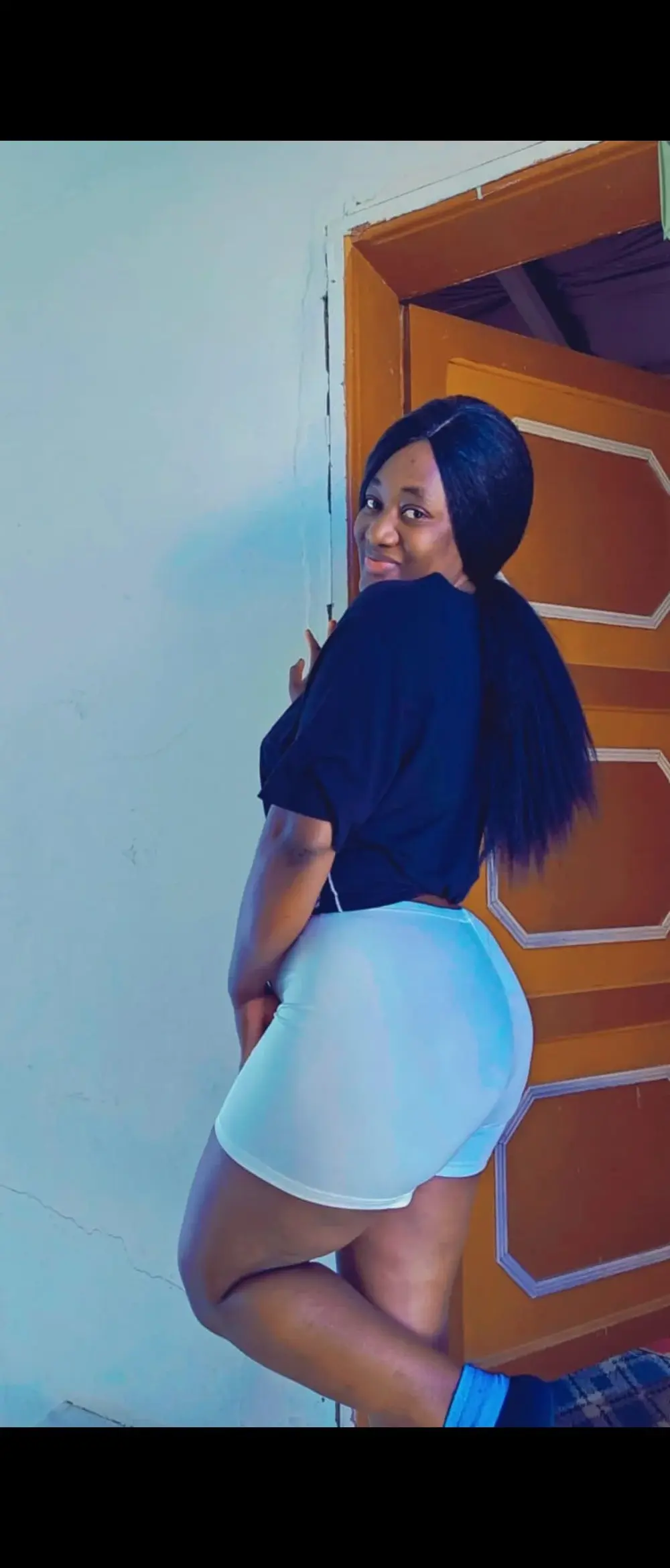divineass_1