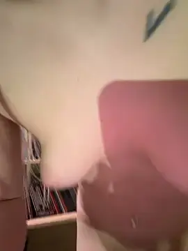 Stripchat Nude Webcam of AlyssaFoxx_