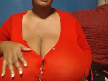 Stripchat Free Porn Cam of CUTEFIRMMELONSS