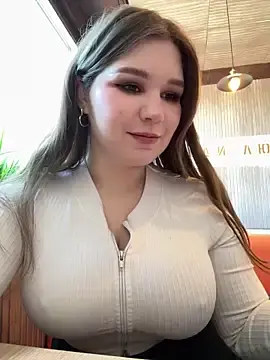 Stripchat Live Sex Cam of PumaShyXD