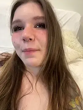 Stripchat Watch Live Sex Cams of PumaShyXD