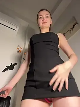 Stripchat Adult Webcams of NickiLike