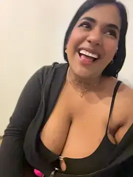 Stripchat Sex Cam of Nahomy-fire
