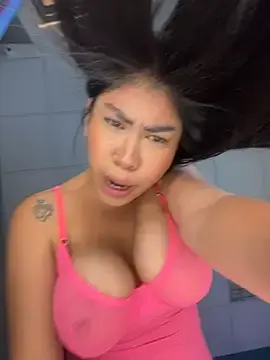 Stripchat Free Live Porn of SmileyBabeXXX