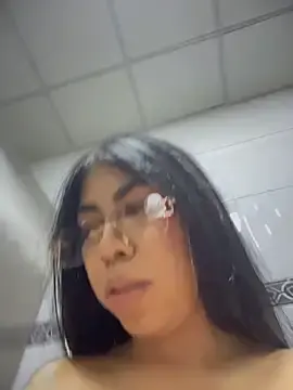 Stripchat Live Porn of SmileyBabeXXX