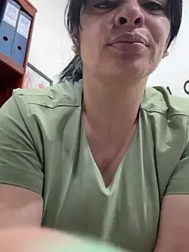 Stripchat Live Sex Cam of Dr_Nathalia_28