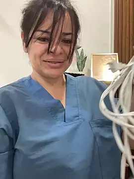 Stripchat Live Sex of Dr_Nathalia_28