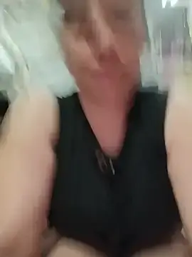 Stripchat Live Sex of Dr_Nathalia_28