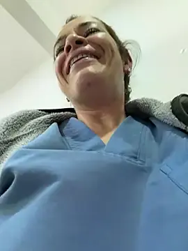Stripchat Free Porn Cam of Dr_Nathalia_28