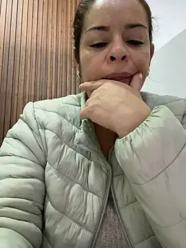 Stripchat Live Porn of Dr_Nathalia_28