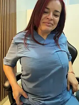Stripchat Adult Webcams of Dr_Nathalia_28
