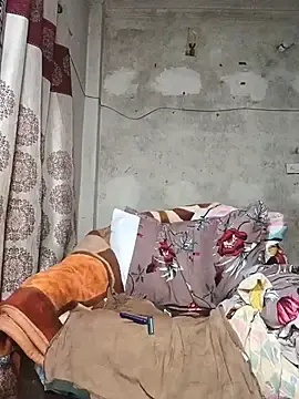 Stripchat Best live sex cam show of HotAishaa