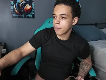 Stripchat Free Live Porn of l-laross