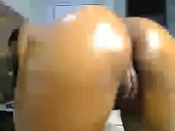 Stripchat Best Webcam of Crystal_Lisa
