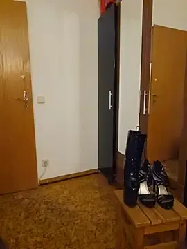 Stripchat Free Porn Cam of Suchebitch