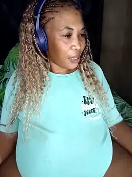 Stripchat Free Porn Cam of Sweetdelight86