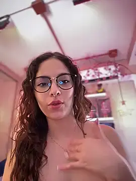 Stripchat Nude Webcam of Zoe_Bae