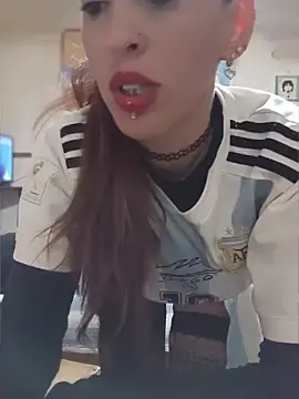 Stripchat Watch Live Sex Cams of Zorrita_Fox