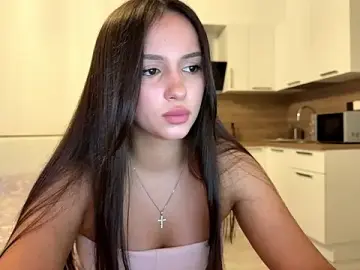 Stripchat Live Sex Cam of lilmiabae