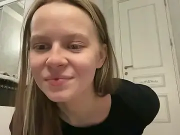 Stripchat Free Porn Cam of wrenlie