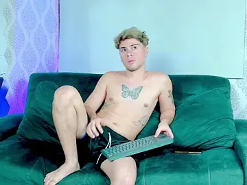Stripchat Live Sex of Twinfire_zeus