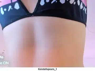 Stripchat Nude Webcam of kendallspears_1