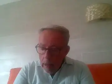 Stripchat Sex Cam of tuggy59