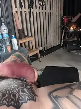 Stripchat Live Sex Cam of DarkDea