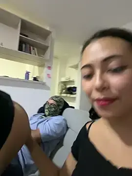 Stripchat Live Sex Cam of seraphine23