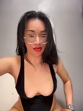 Stripchat Free Porn Cam of JakoIera2020
