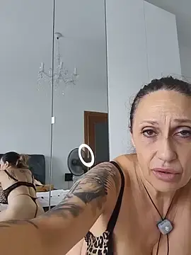 Stripchat Best live sex cam show of JasmineNoir2