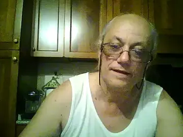Stripchat Free Live Porn of gianbragallini