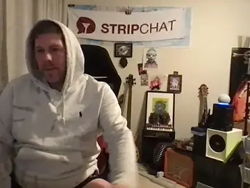 Stripchat Best Webcam of 9VOLTT