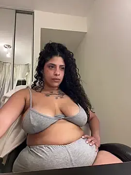 Stripchat Sex Cam of Shurabig