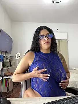 Stripchat Watch Live Sex Cams of Shurabig