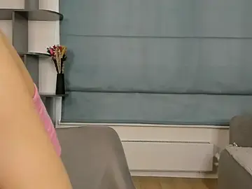 Stripchat Live Sex Cam of TaiteFairfield
