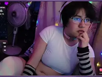 Stripchat Adult Video Chat of Ftm_Bunny