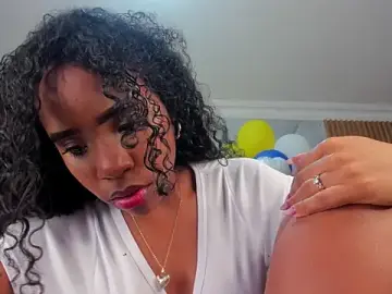 Stripchat Adult Webcam of lia_16