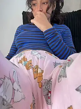 Stripchat Watch Live Sex Cams of Adriennesexxx