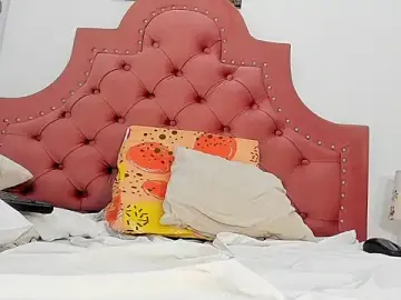 Stripchat Nude Webcam of Melisa_Ebony