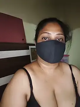 Stripchat Sex Cam of SluttySonam