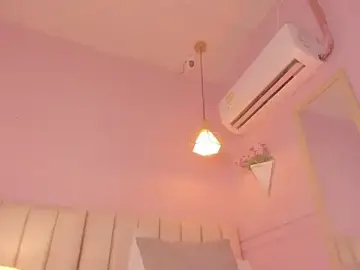 Stripchat Adult Webcam of _lucia_18