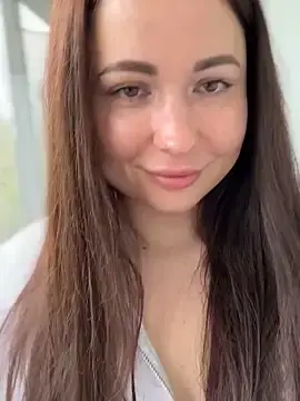 Stripchat Watch Live Sex Cams of dreams4u