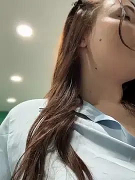 Stripchat Free Porn Cam of dreams4u