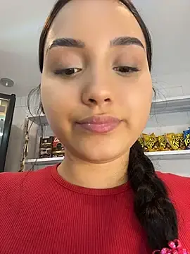 Stripchat Live Sex Cam of sara-cherry