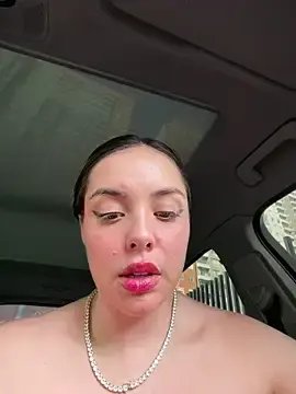 Stripchat Watch Live Sex Cams of Alirawrz