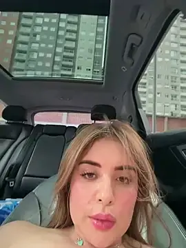 Stripchat Adult Webcams of Alirawrz