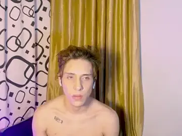 Stripchat Best live sex cam show of DannyParker_