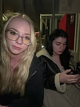 Stripchat Free Porn Cam of EllyNora
